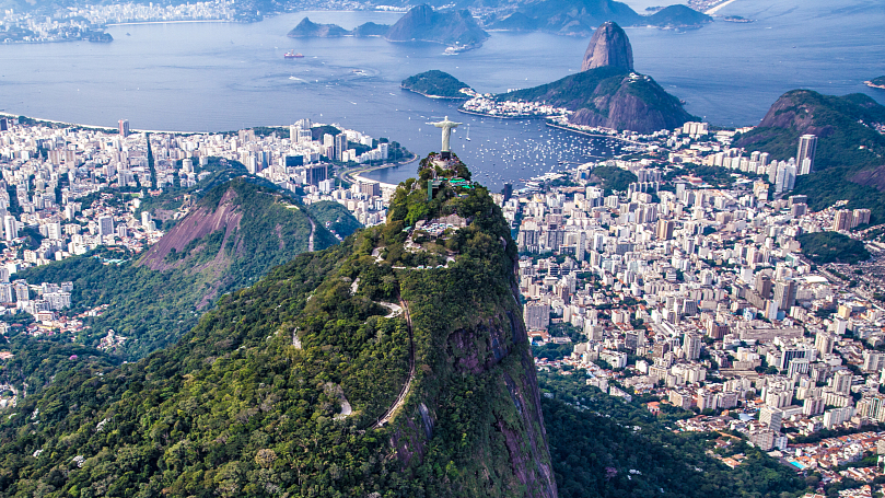 El Gobierno prevé que la economía brasileña crecerá un 2.2% en 2024 y un 2.8% en 2025