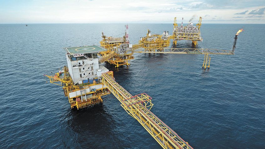 El crudo Brent prosigue su ascenso y sube un 0.56%, hasta los US$87.38