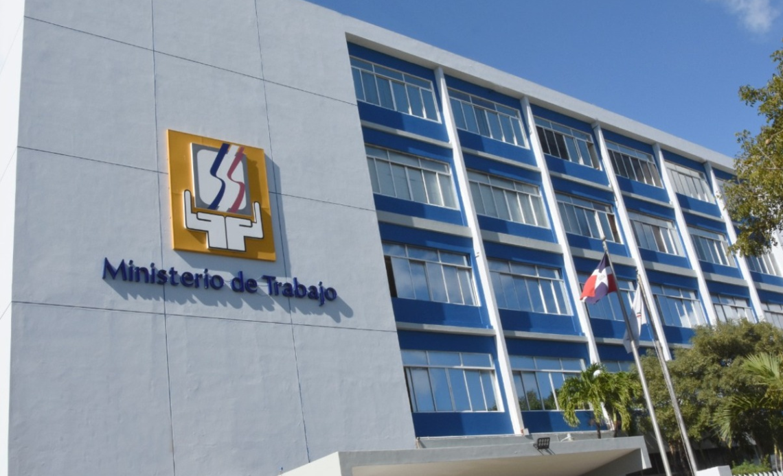 En últimos tres años se han generado 506,452 empleos en RD, según ministro de Trabajo