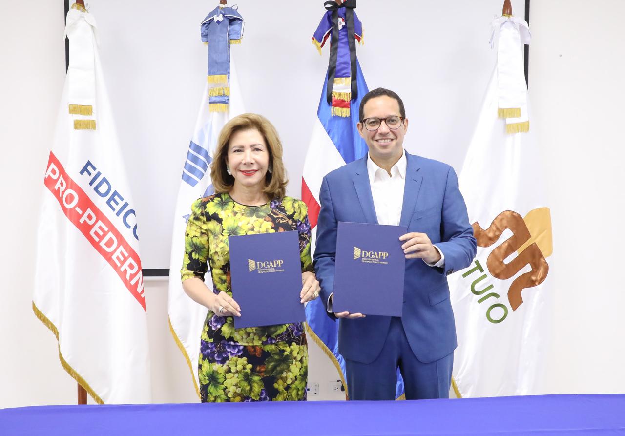 El Fideicomiso Pro-Pedernales y Sur Futuro implementarán estrategia común para sostenibilidad ambiental de Cabo Rojo