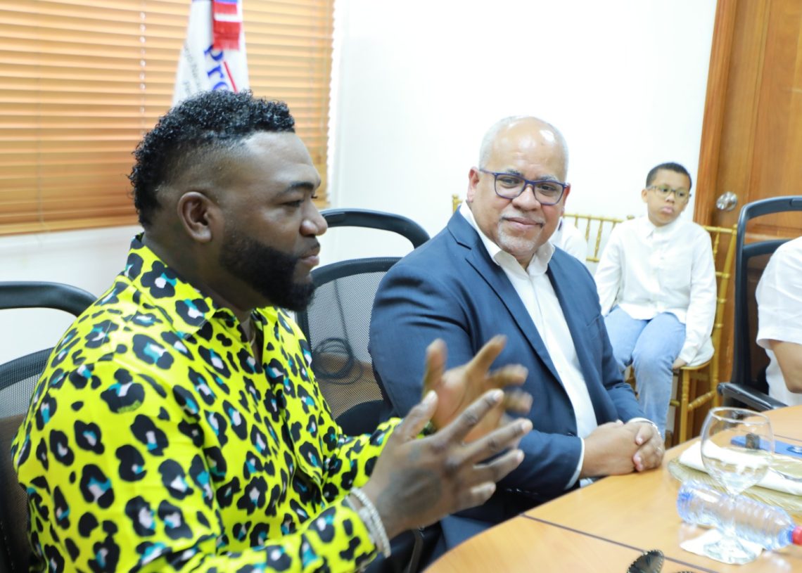 David Ortiz llama a emprendedores a solicitar préstamos en Promipyme