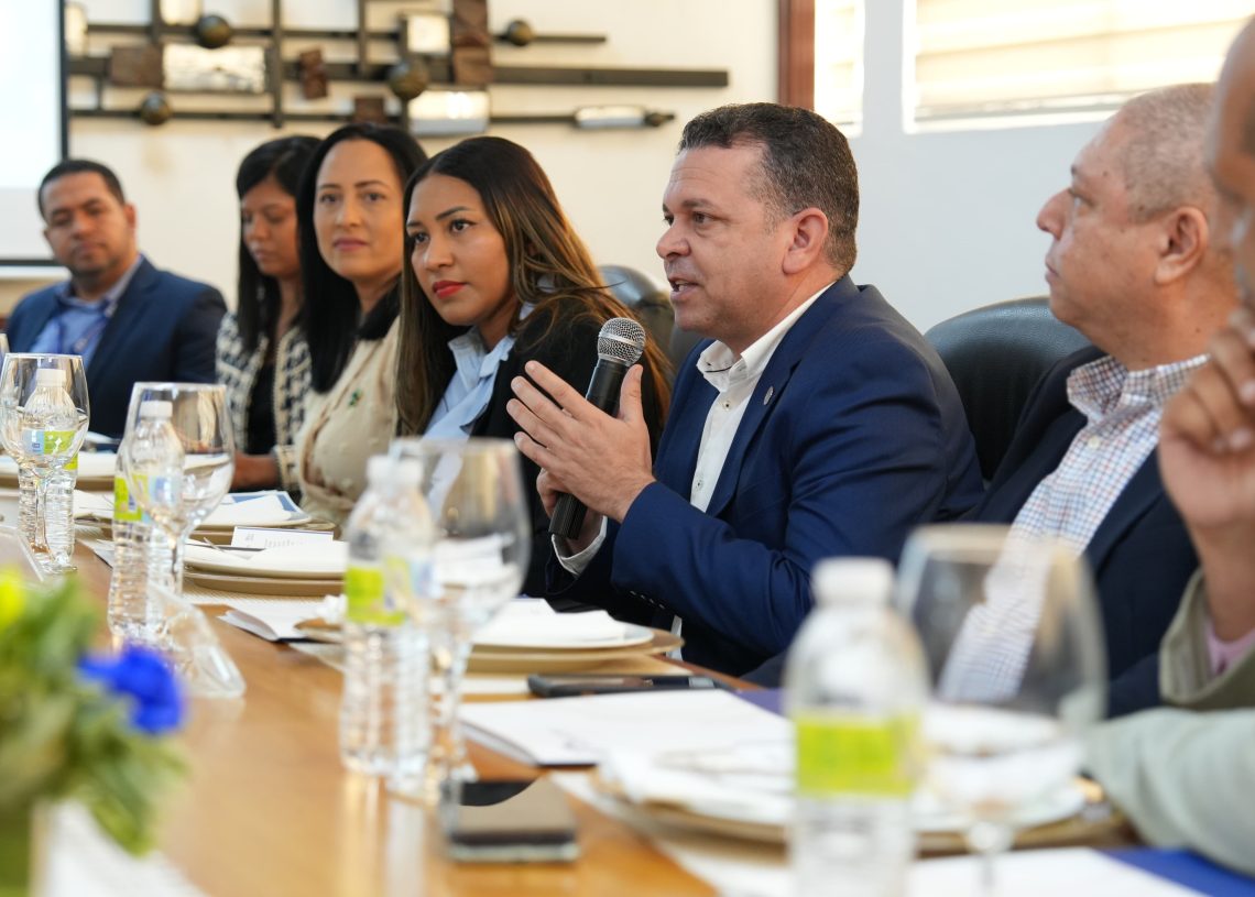 Proindustria se compromete impulsar desarrollo y competitividad de Mipymes dirigidas por mujeres