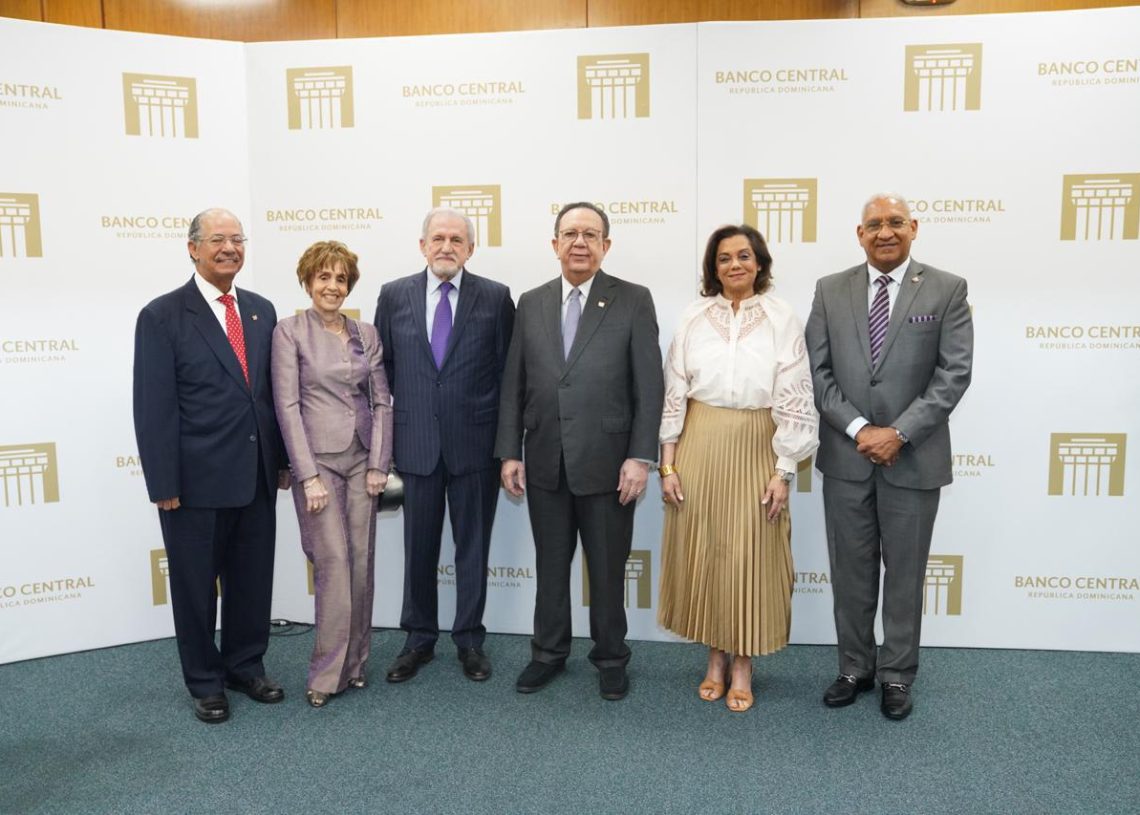 Conozca las nuevas obras de colección bibliográfica del BCRD