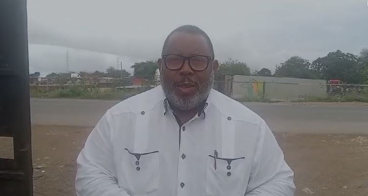 Comerciantes dicen alza de precios de pollo y plátano es por tope de producción