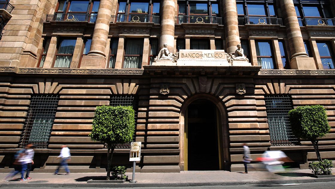El Banco de México mantiene la tasa de interés en el 11% ante el repunte inflacionario
