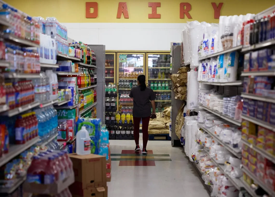 La inflación en EEUU cae una décima en abril hasta el 3.4%