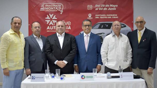 Saludan reglamento DGII busca regular agencias vehículos informales