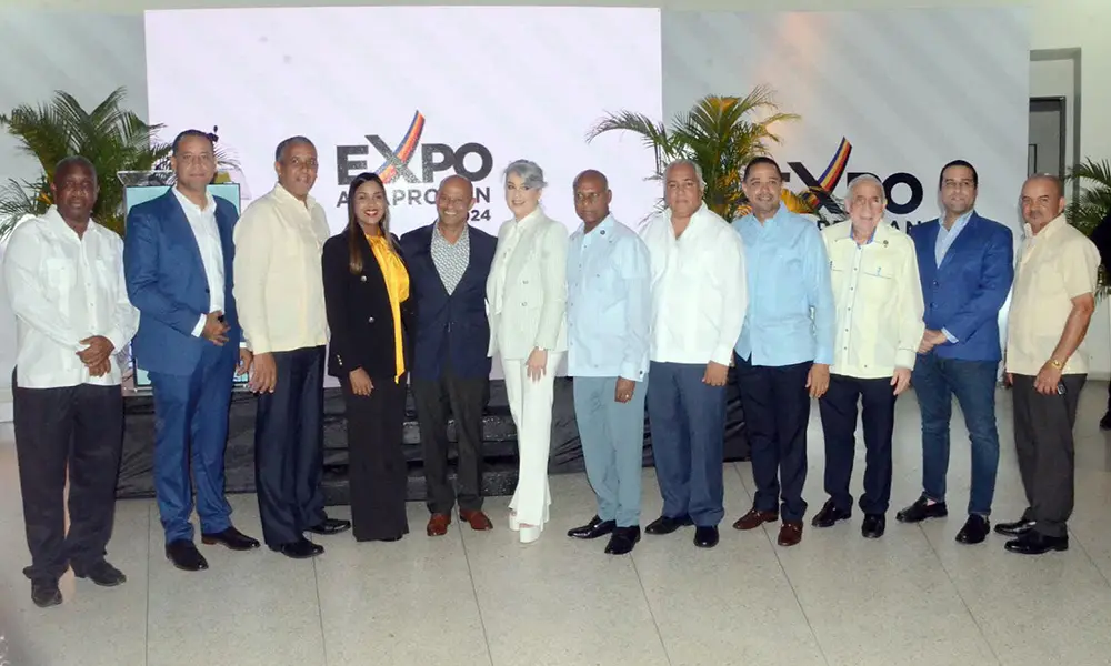 Anuncian la feria Expo Amaprosan en parque central Anuncian la feria Expo Amaprosan en parque central