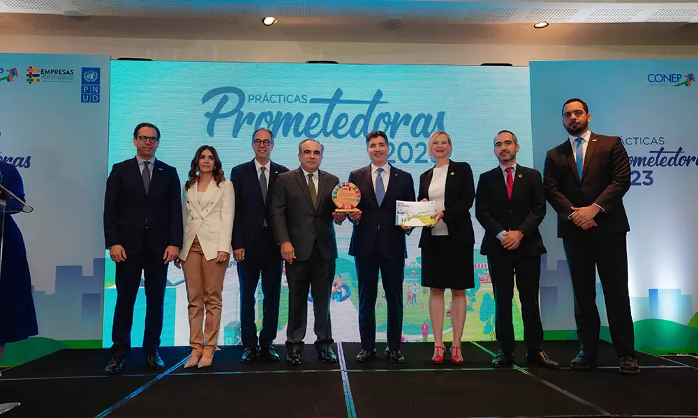 Popular recibe premio por llevar “Finanzas con Propósito” Popular recibe premio por llevar “Finanzas con Propósito”