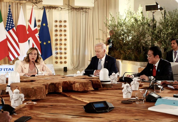 El G7 llega a un acuerdo “provisional” para prestar a Ucrania €46,000 millones