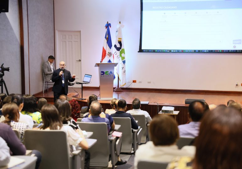 Aduana lanza plataforma de servicios en línea