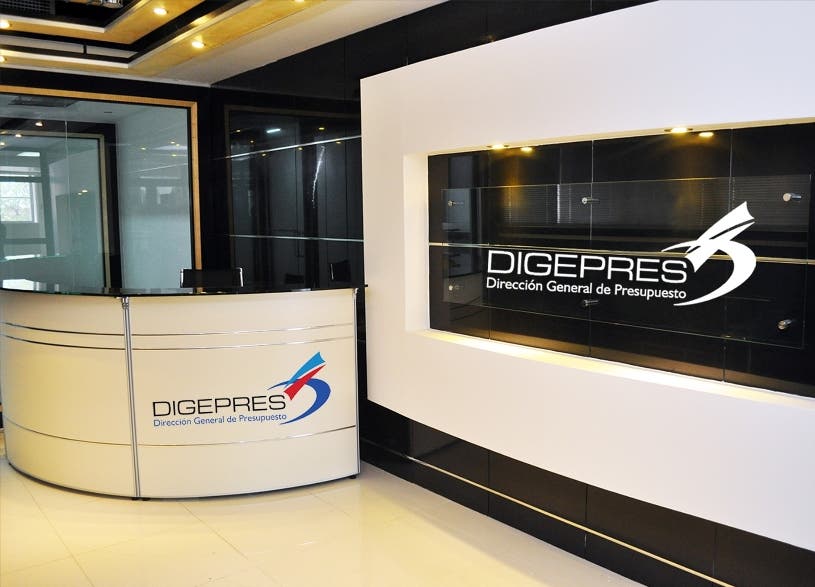 Gobierno no ejecutó RD$1,037 MM dietas y gastos representación