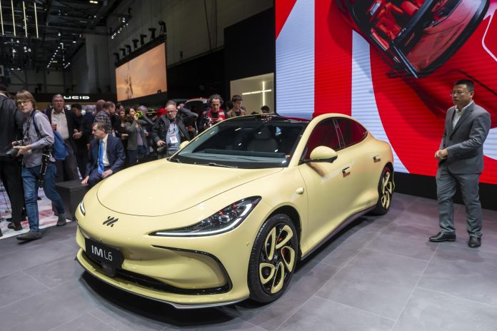 Las marcas chinas vendieron en 2023 más automóviles que las de EEUU por primera vez