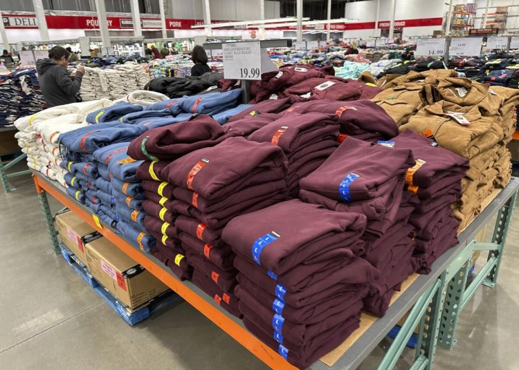 Las ventas minoristas en EE.UU. se resienten en mayo y producción industrial se fortalece Las ventas minoristas en EE.UU. se resienten en mayo y producción industrial se fortalece