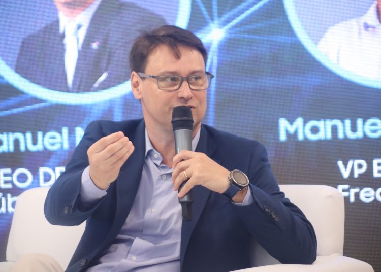 RD necesita mejorar recursos humanos para posicionarse como “hub logístico”