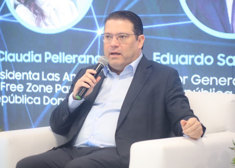 Sanz Lovatón afirma transporte interurbano es desafío de RD como potencial “hub logístico” Sanz Lovatón afirma transporte interurbano es desafío de RD como potencial “hub logístico”