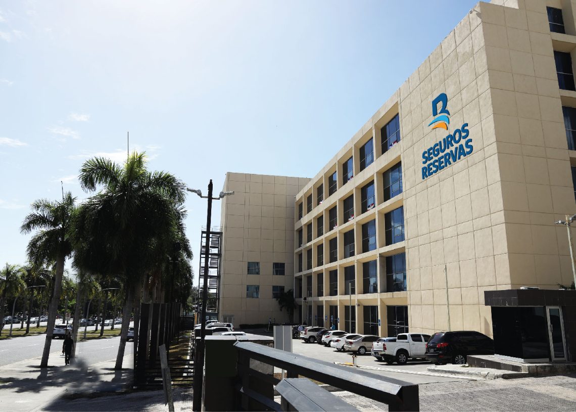 Fitch Rating ratifica calificación de Seguros Reservas en AA+(dom)