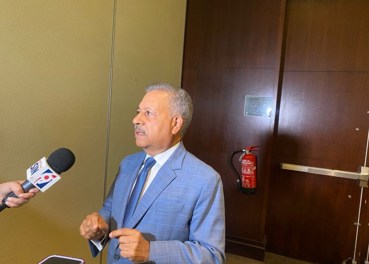 Presidente de la UNE: Urge reforma fiscal y eliminación de déficit eléctrico para estabilidad económica