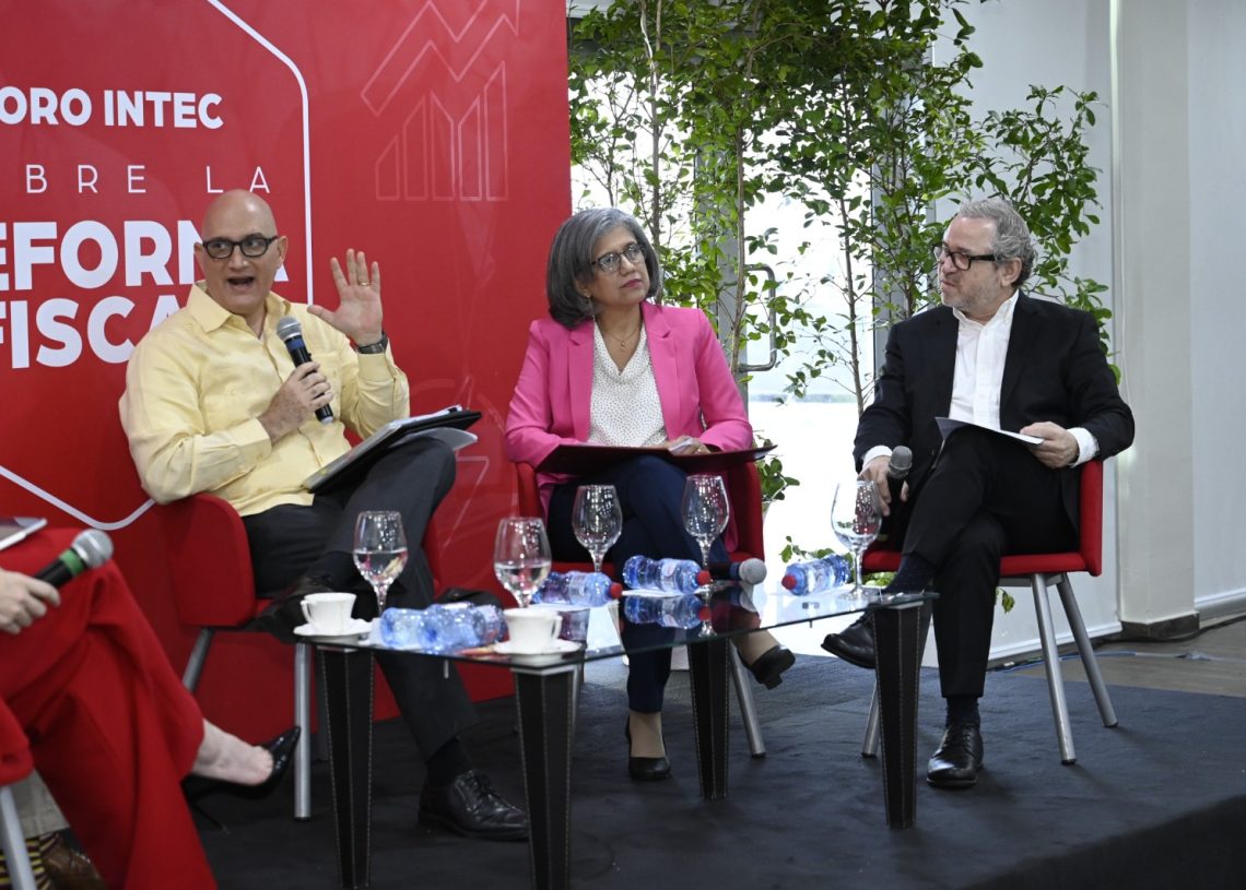 Economista Magdalena Lizardo aboga por mayor transparencia y eficiencia fiscal