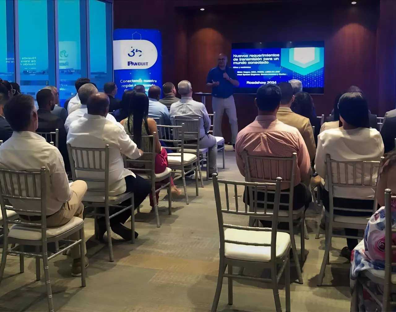 Expertos alertan empresas de RD elegir fibra óptica para evitar gastos innecesarios 