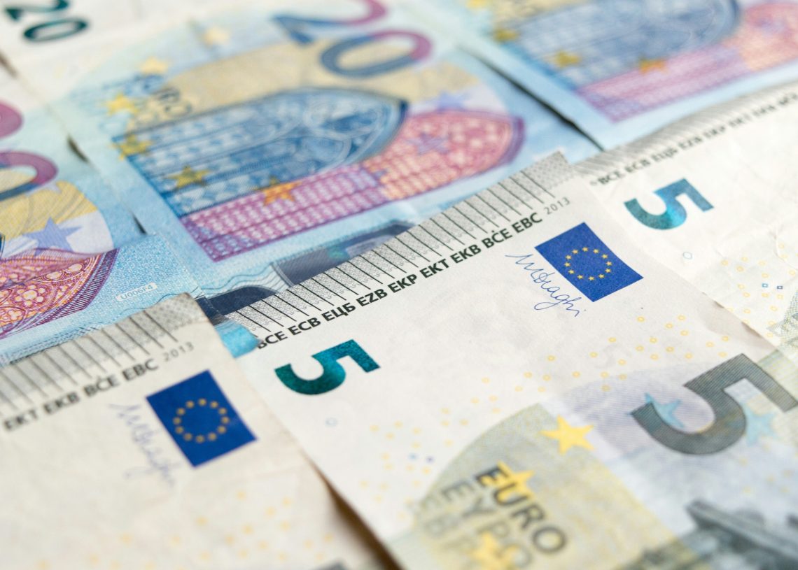 Italia aumenta impuesto fijo para millonarios Italia aumenta impuesto fijo para millonarios