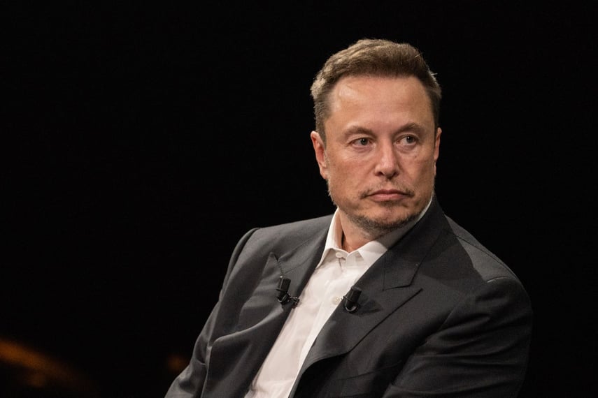 Elon Musk anuncia red social X cerrará operaciones en Brasil “con efecto inmediato”