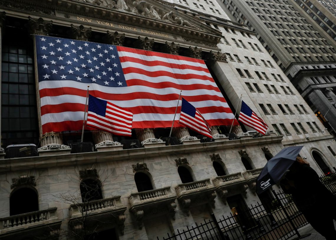 Wall Street abre en verde tras un índice de precios de producción mejor de lo esperado