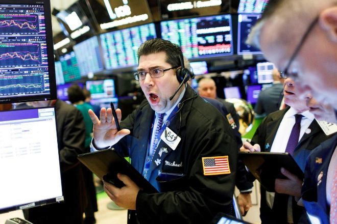 Wall Street cierra con ganancias