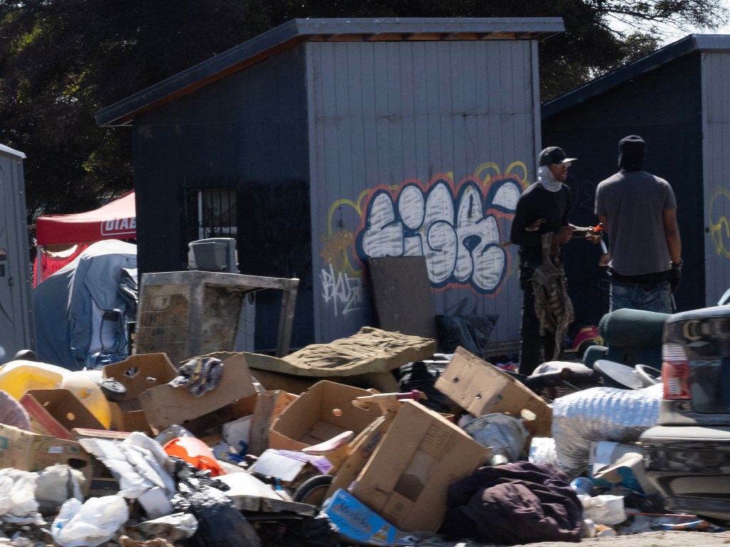 Es inalcanzable erradicar la pobreza en 2030, dice Banco Mundial