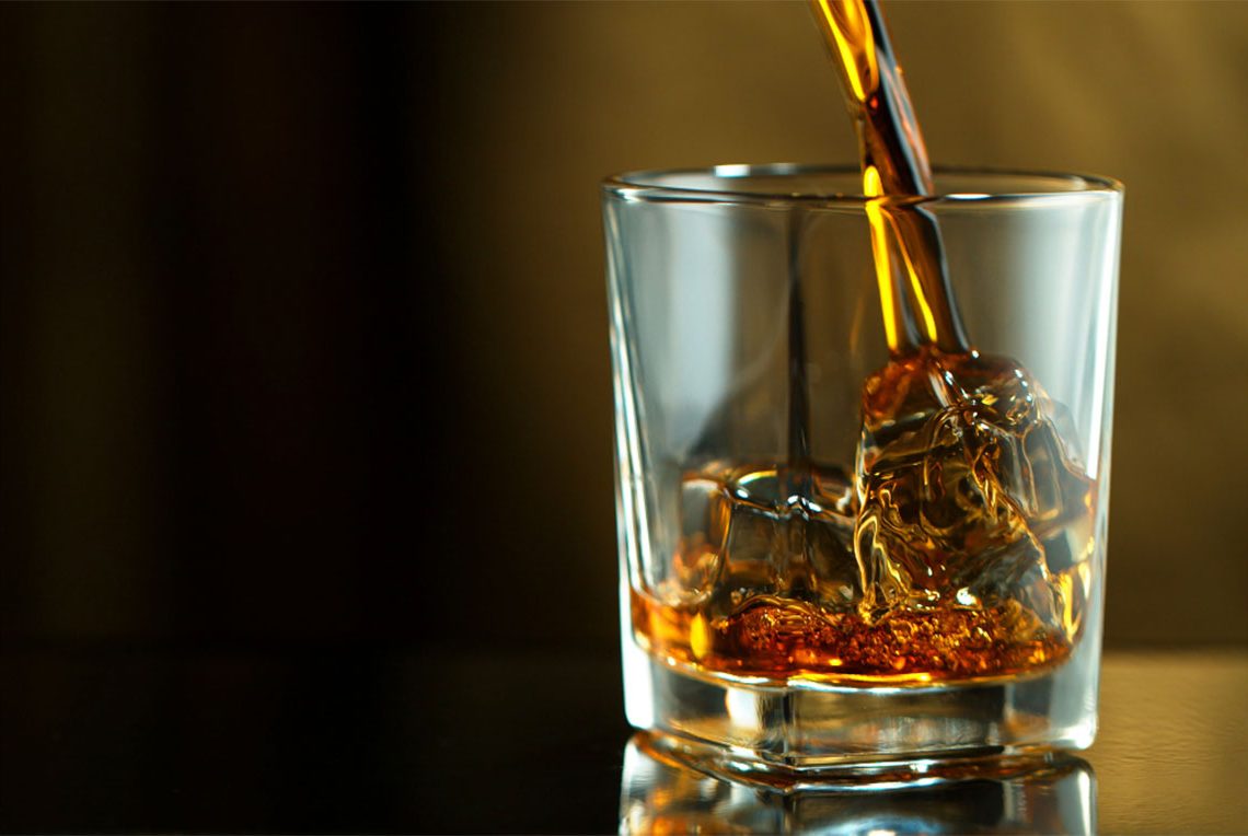 Adopron: Industria del ron sigue sufriendo declive en ventas y aumento del comercio ilícito