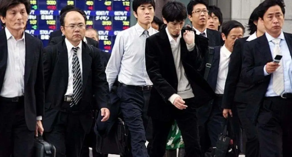 El desempleo en Japón subió al 2.5% en octubre