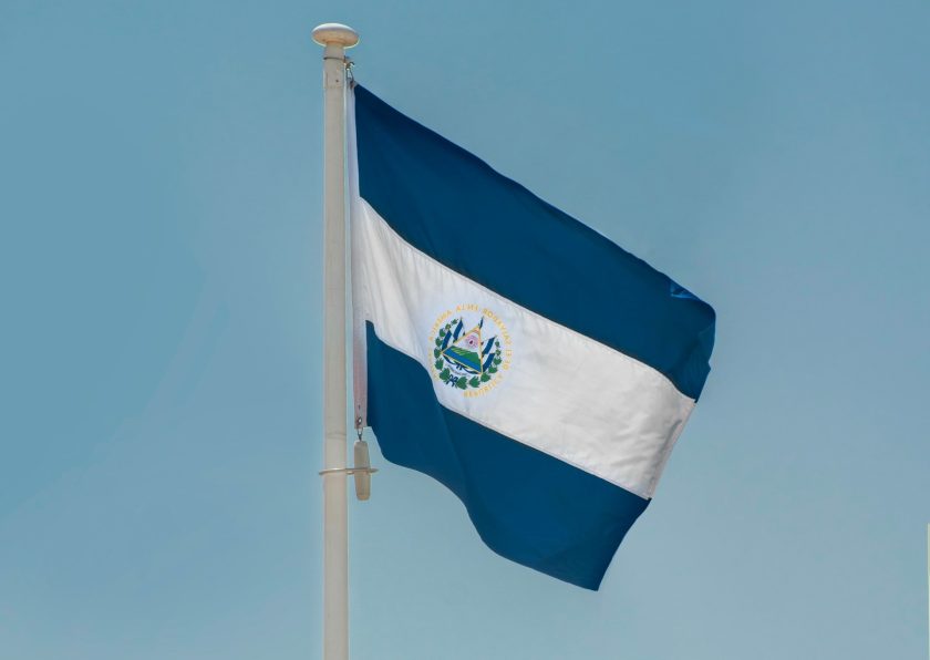El Salvador frenará su adopción Bitcoin para asegurar acuerdo millonario con el FMI: informe