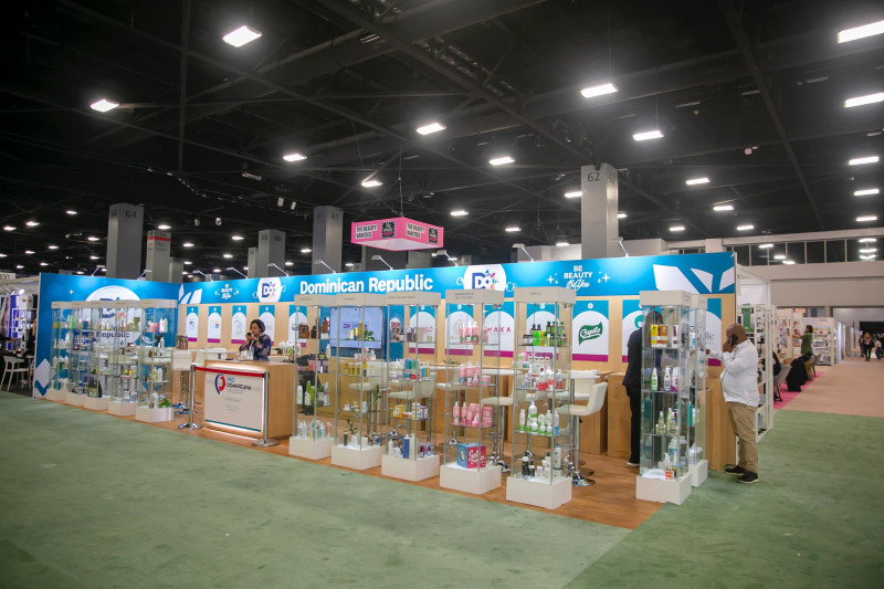 Marcas dominicanas de belleza lograron intención de negocios por US$2 millones en Miami Marcas dominicanas de belleza lograron intención de negocios por US$2 millones en Miami
