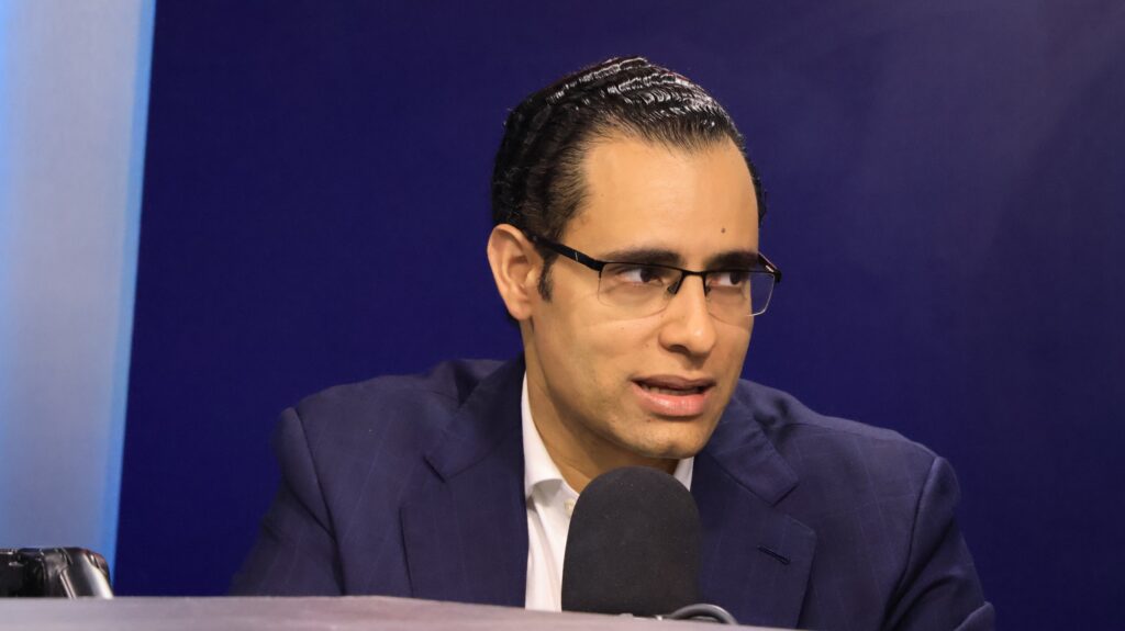 Juan Ariel Jiménez propone modelo para solucionar el problema eléctrico