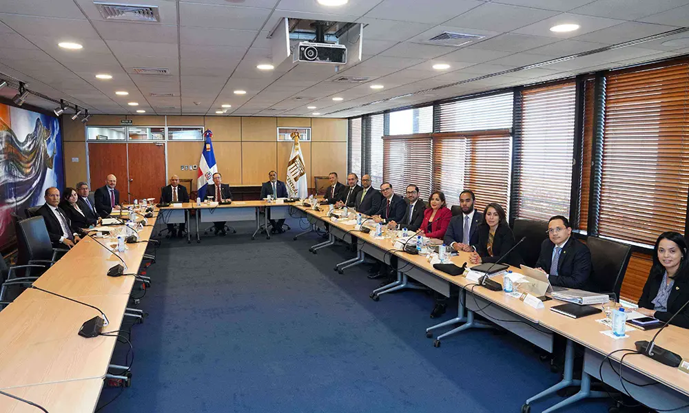 ‘Staff Visit’ FMI y Banco Central evalúan economía