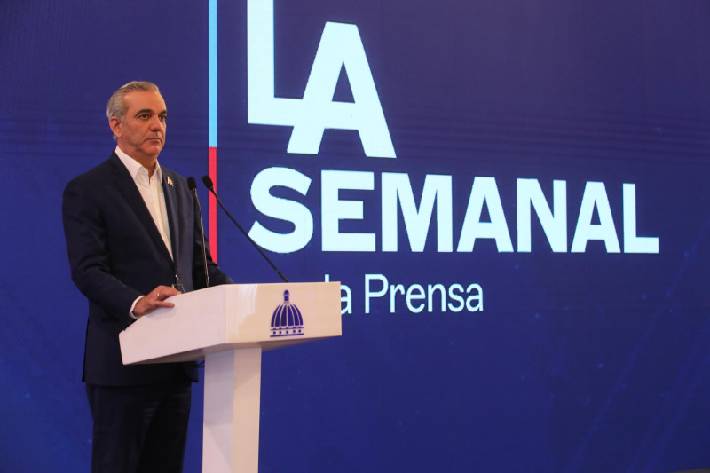 Aumento salarial propuesto por Gobierno entraría en efecto para zona francas en mayo y sector turismo en junio