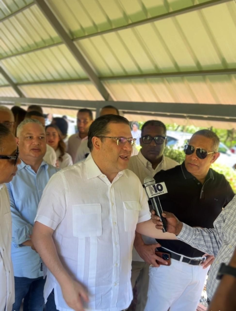 Yayo Sanz Lovatón destaca proyección del FMI sobre el crecimiento económico de República Dominicana