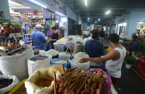 Caída del 14 % en ventas: un llamado de alerta del presidente de la FDC Caída del 14 % en ventas: un llamado de alerta del presidente de la FDC