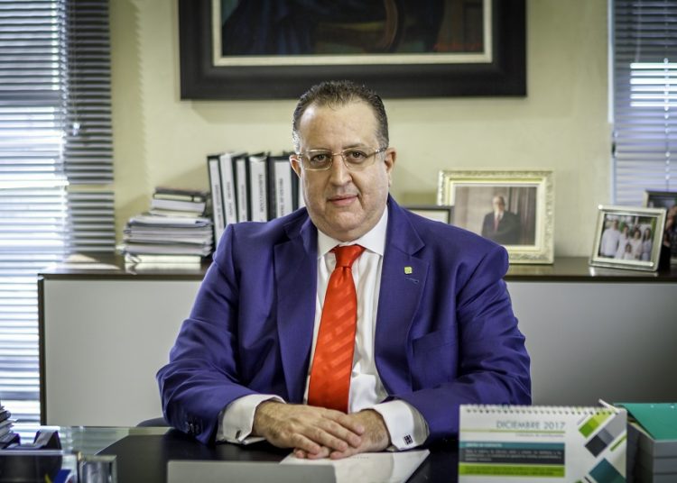 Sectores económicos valoran designación de Díaz en Hacienda; apuestan a estabilidad fiscal