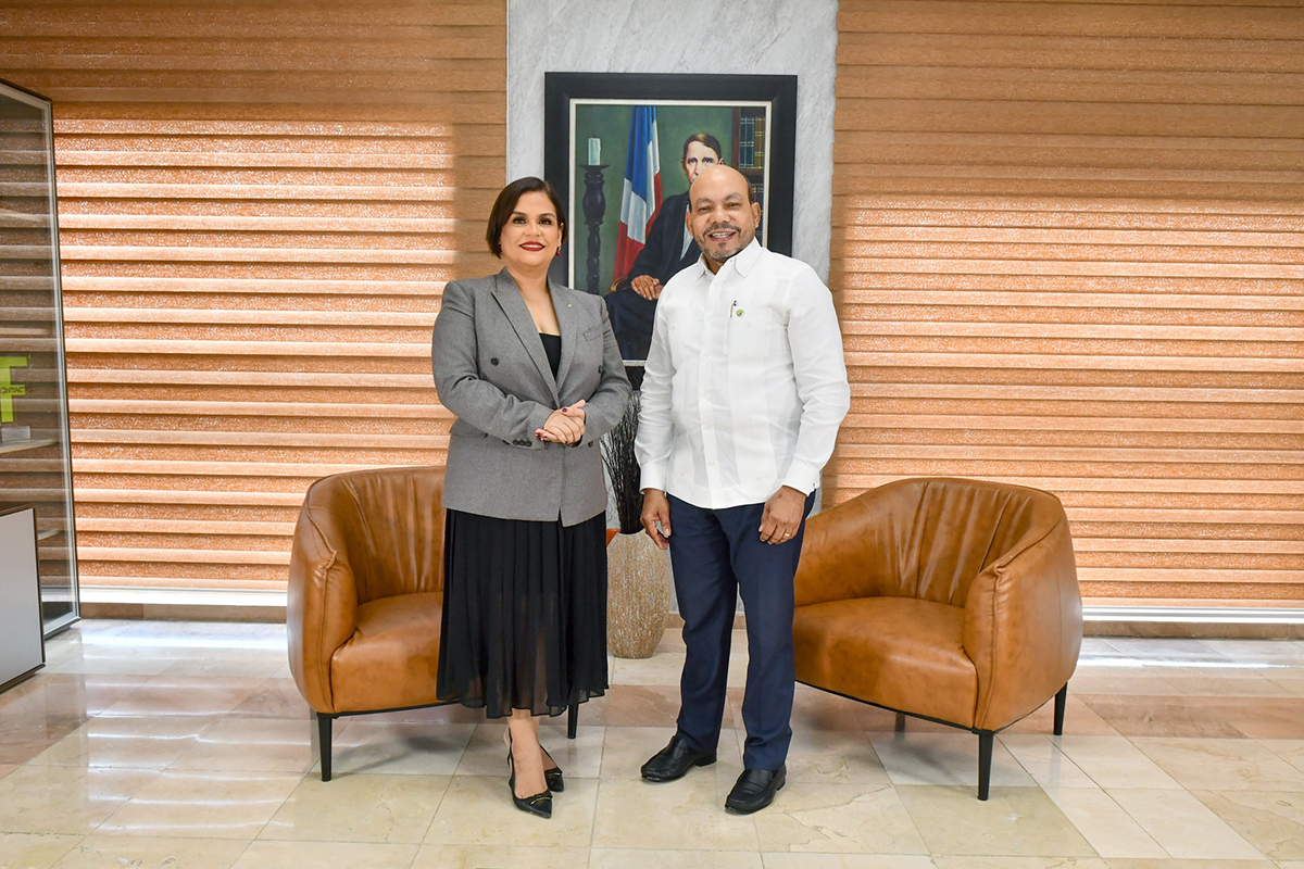 Luis Valdez Veras: Facturación Electrónica, Microsoft y el CIAT están ayudando a incorporar más de 3,000 contribuyentes