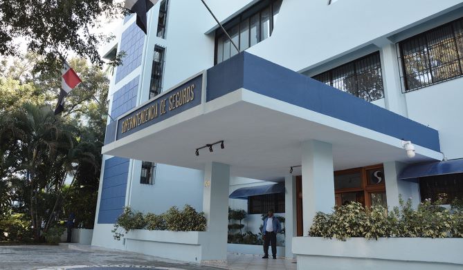 Superintendencia de Seguros suspende efecto obligatorio