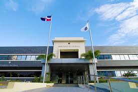 Gobierno inyectará casi RD$70 mil millones para reactivar la economía sin adquirir nueva deuda Gobierno inyectará casi RD$70 mil millones para reactivar la economía sin adquirir nueva deuda