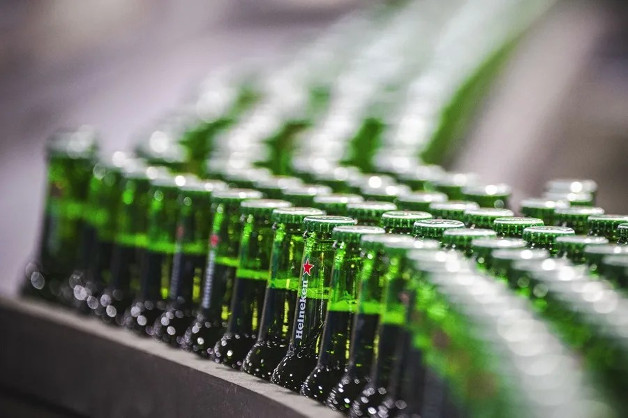Heineken compra en 3.250 millones de dólares negocio de bebidas de Fifco en Centroamérica