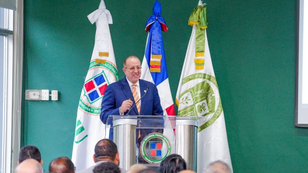 Ministro asegura estabilidad macroeconómica «sólida» en RD Ministro asegura estabilidad macroeconómica «sólida» en RD