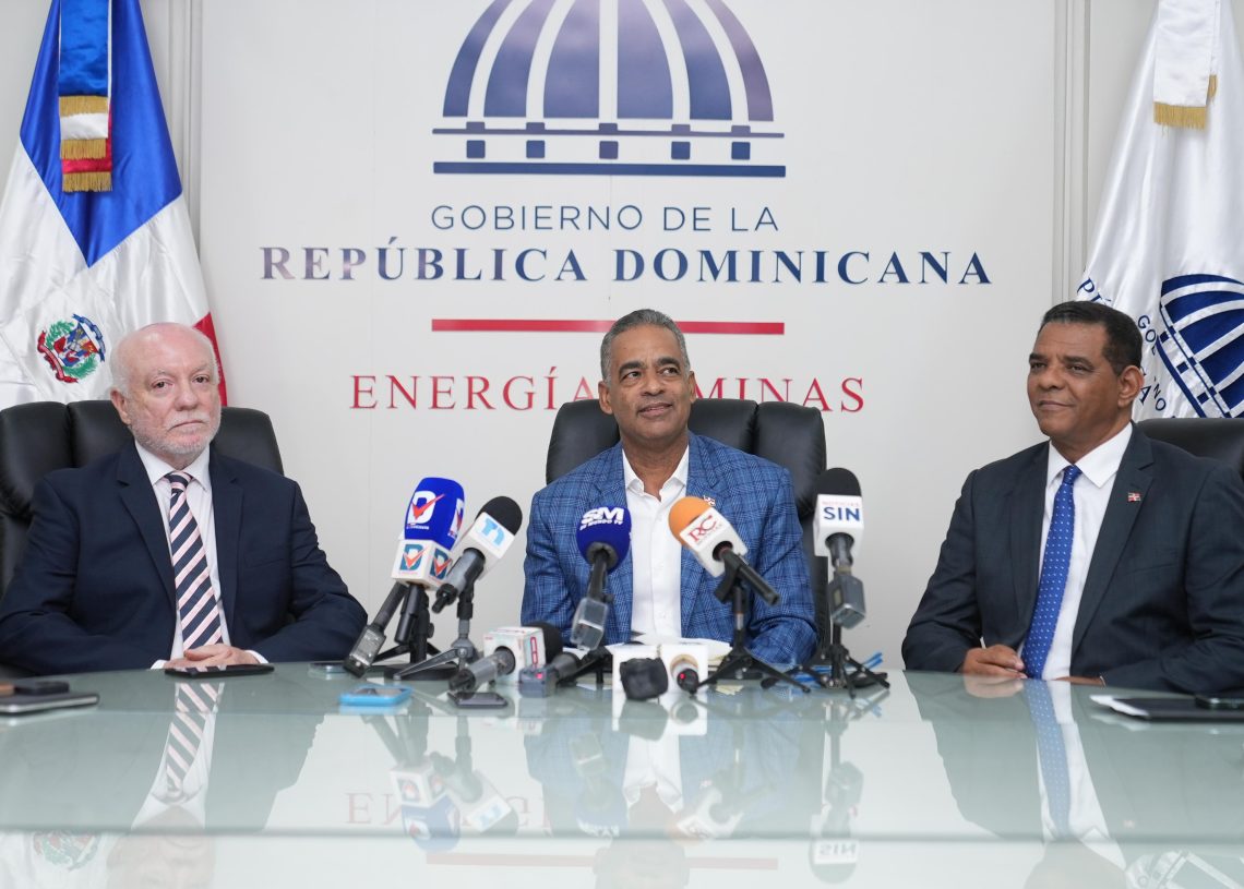 Joel Santos favorece creación de un fondo soberano para asegurar beneficios de la minería Joel Santos favorece creación de un fondo soberano para asegurar beneficios de la minería