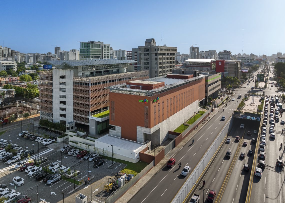 BHD recibe certificación mundial por seguridad e infraestructura de su centro de datos