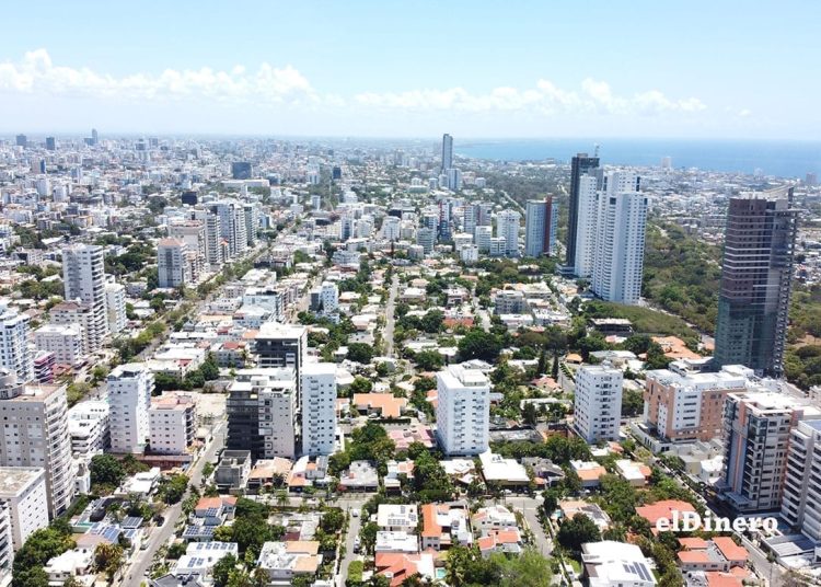 Ecoanalítica proyecta una inversión extranjera directa de hasta US$5,800 millones para 2025 en RD Ecoanalítica proyecta una inversión extranjera directa de hasta US$5,800 millones para 2025 en RD