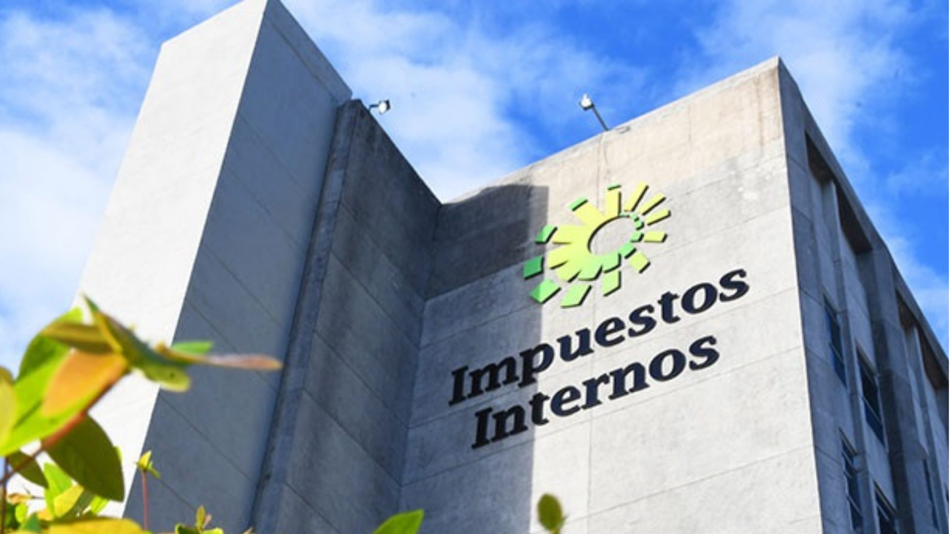 DGII establece nuevos límites para pagos en efectivo