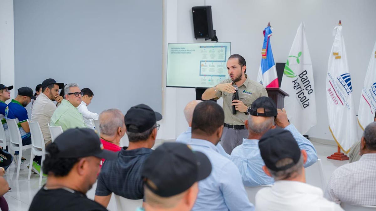 Productores de Montecristi y Dajabón recibirán RD$23 millones para proyectos de energía solar Productores de Montecristi y Dajabón recibirán RD$23 millones para proyectos de energía solar