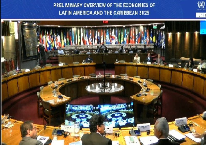 Cepal revela hay una gran brecha salarial entre sueldos medios y mínimos en la región